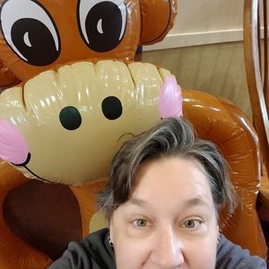 Meet your Posher, Jenny